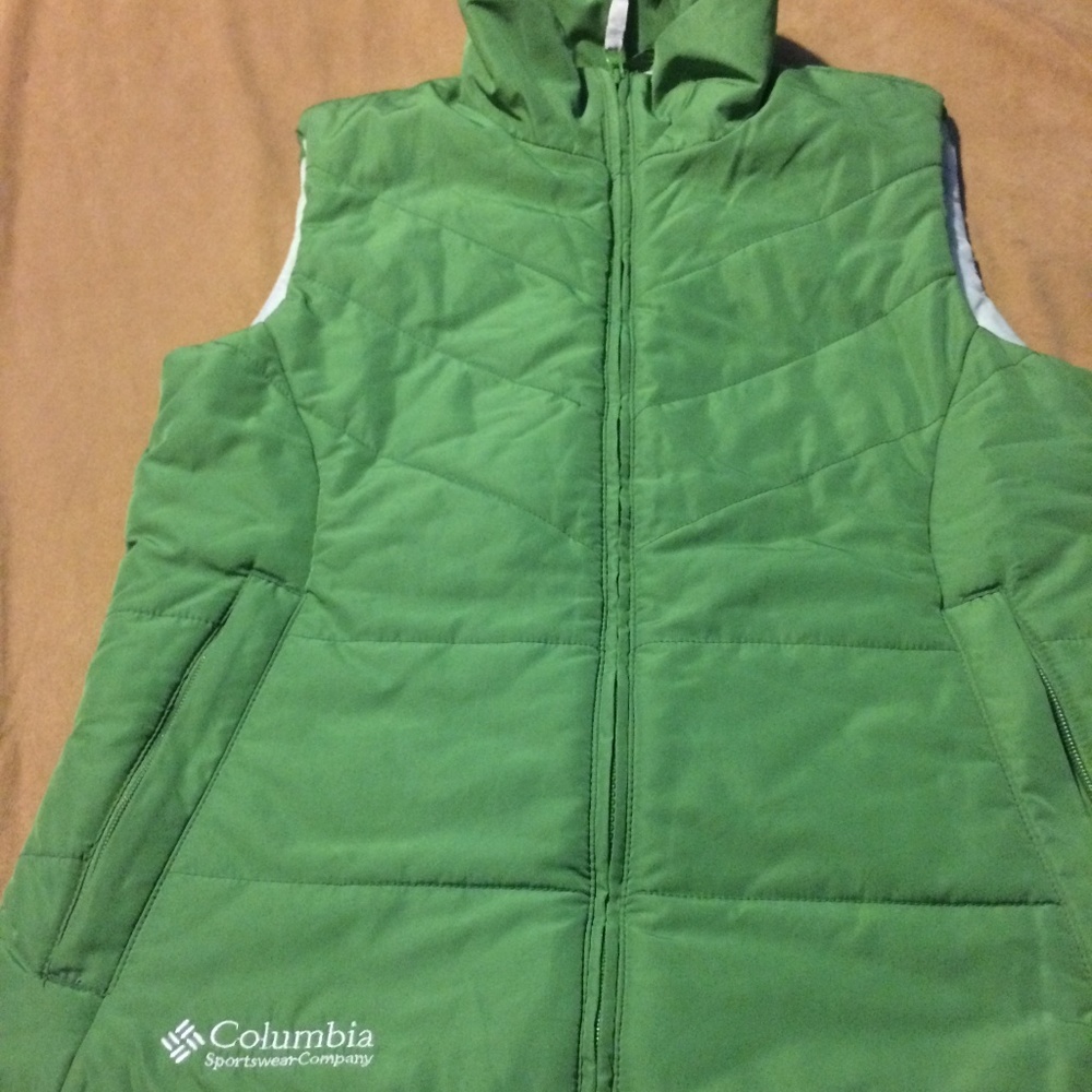 Ladies Columbia vest